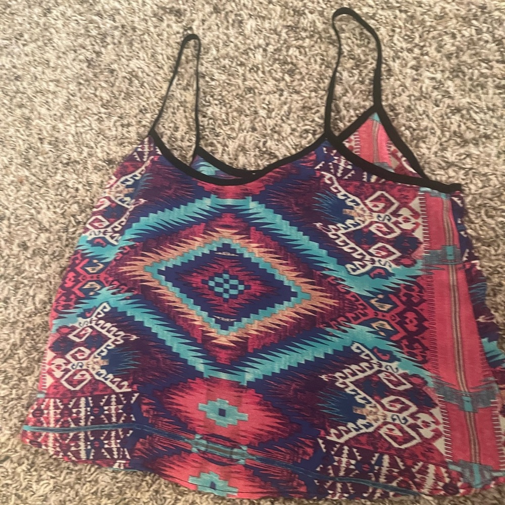 Tank top/crop top with geometric print
